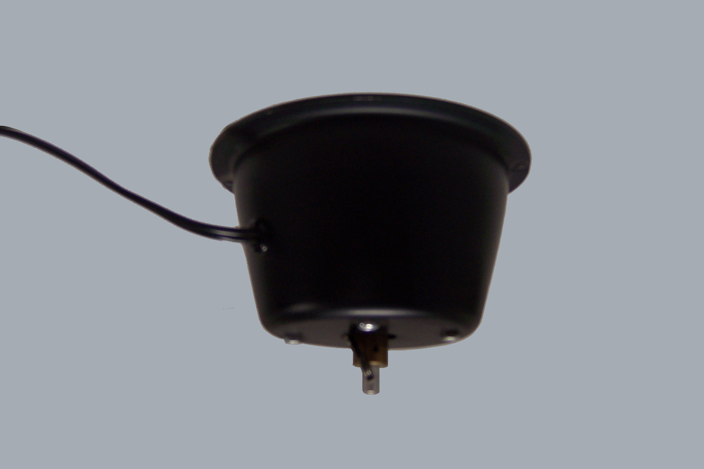Ceiling Mount Turntable 104