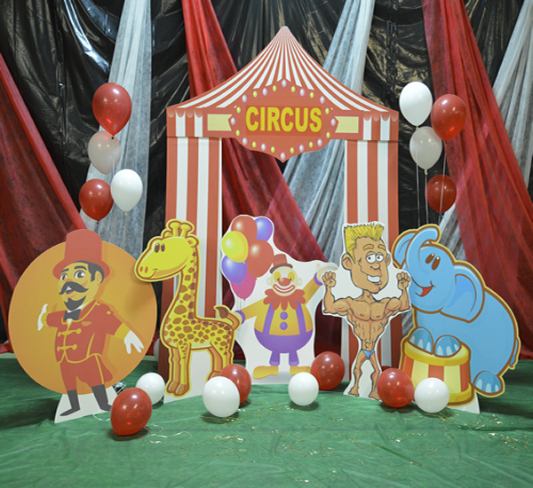 Cardboard cutout props - Circus Kit 2